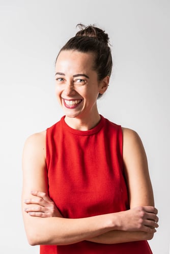 Thalita Milan, HubSpot Specialist & Content Creator Thalita Milan, HubSpot Specialist & Content Creator